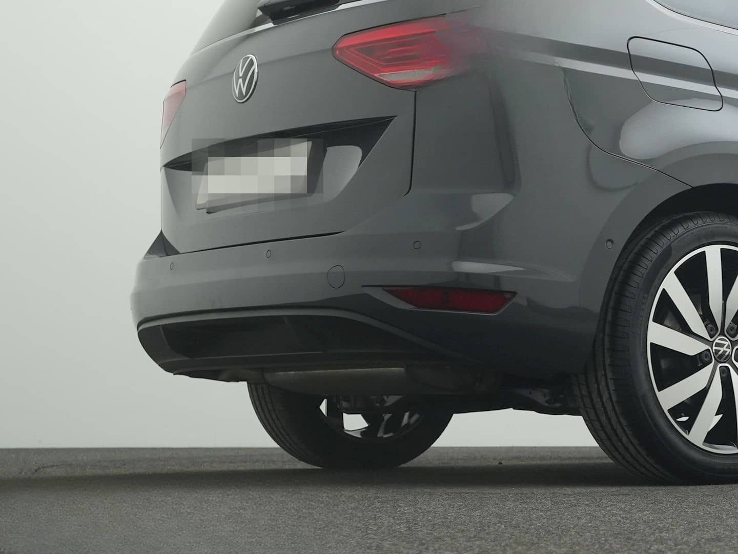 Volkswagen Touran 1.5 TSI DSG Highline BLACK-STYLE 7S. AHK  foto 25