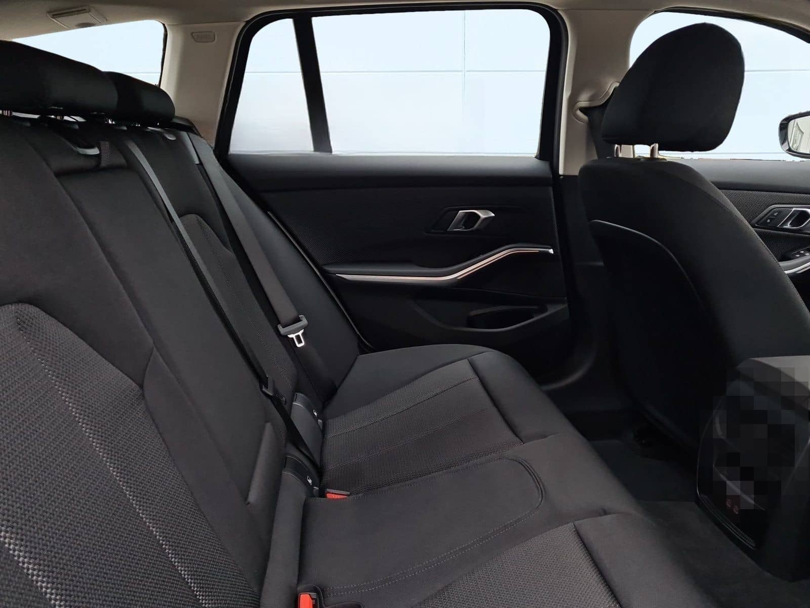 BMW 318d Touring foto 8