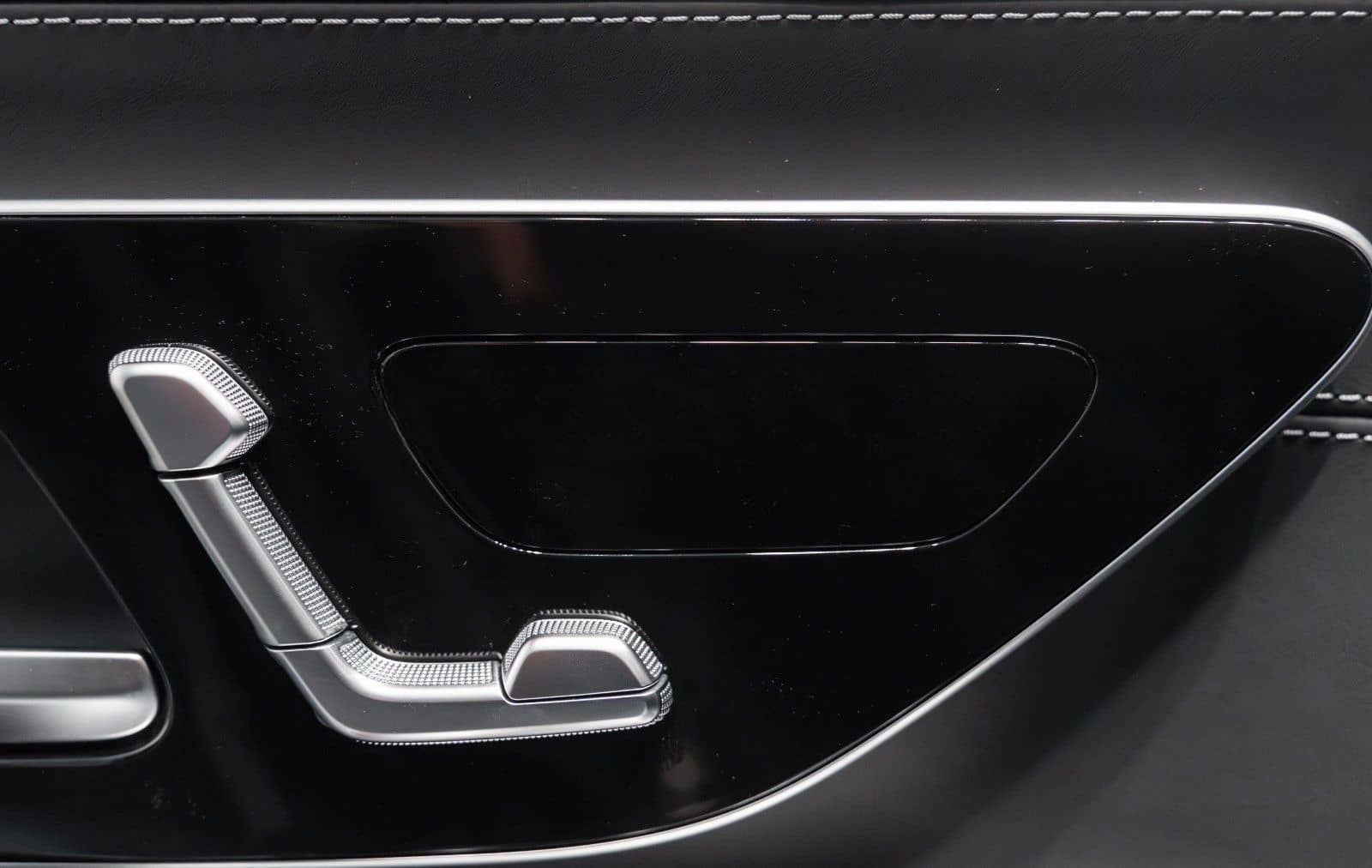 Mercedes-Benz SL 43 AMG Burmester V8 Styling 21" Räder foto 20