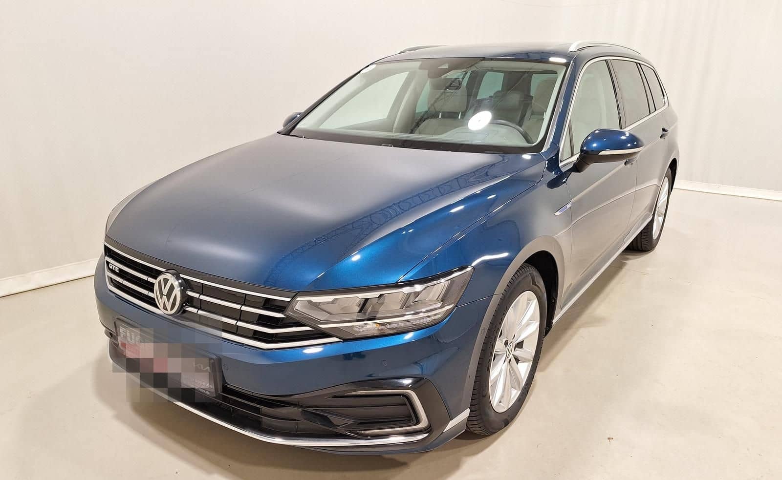 Volkswagen Passat Variant 1.4 TSI DSG GTE HuD|Navi|Pano|360 foto 2