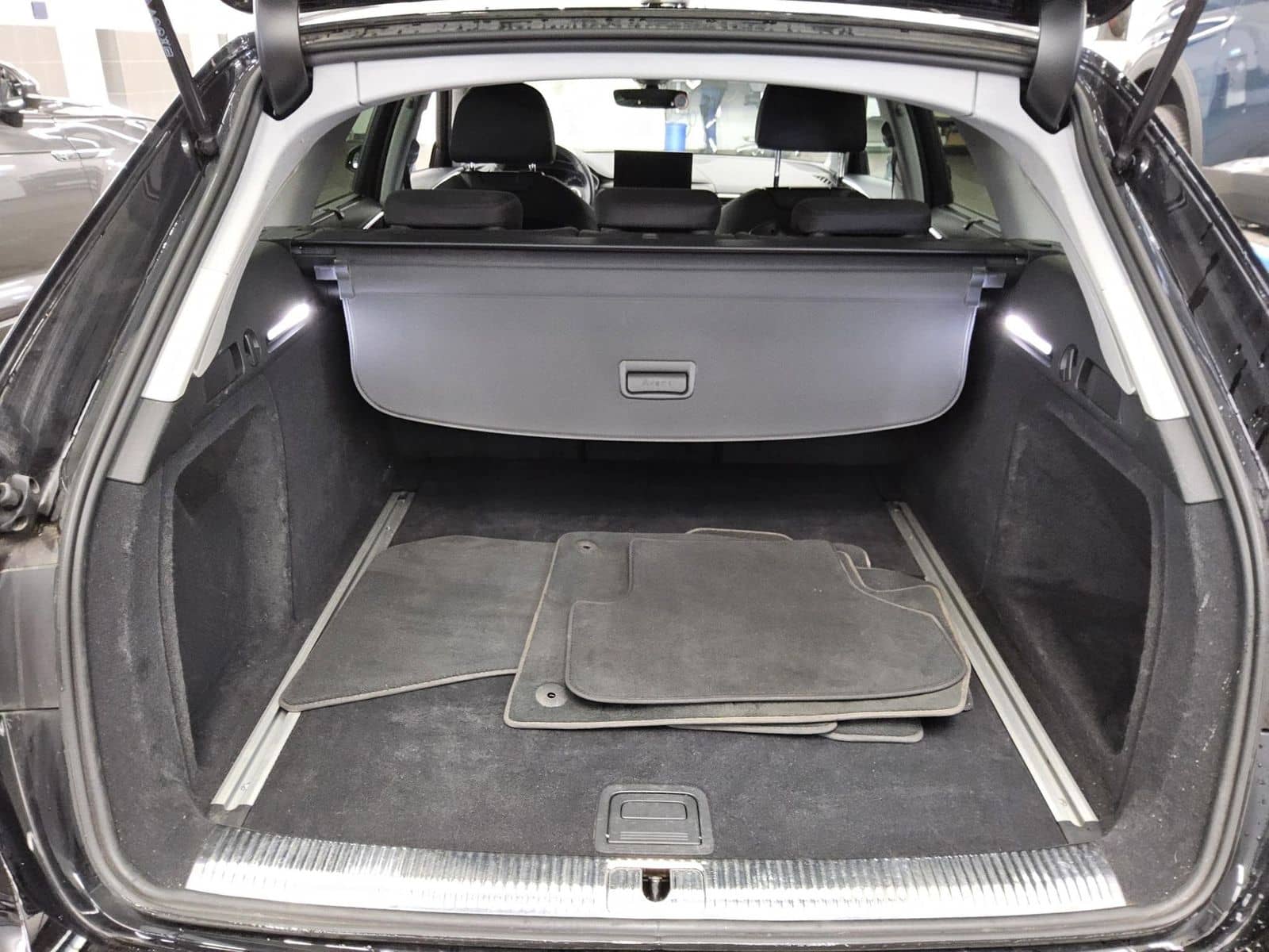 Audi A4 Avant 40 TDI advanced Navi LED StHzg Sports. foto 11