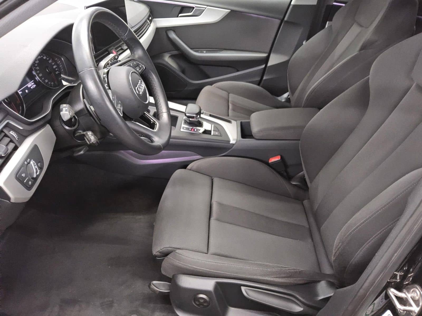 Audi A4 Avant 40 TDI advanced Navi LED StHzg Sports. foto 8