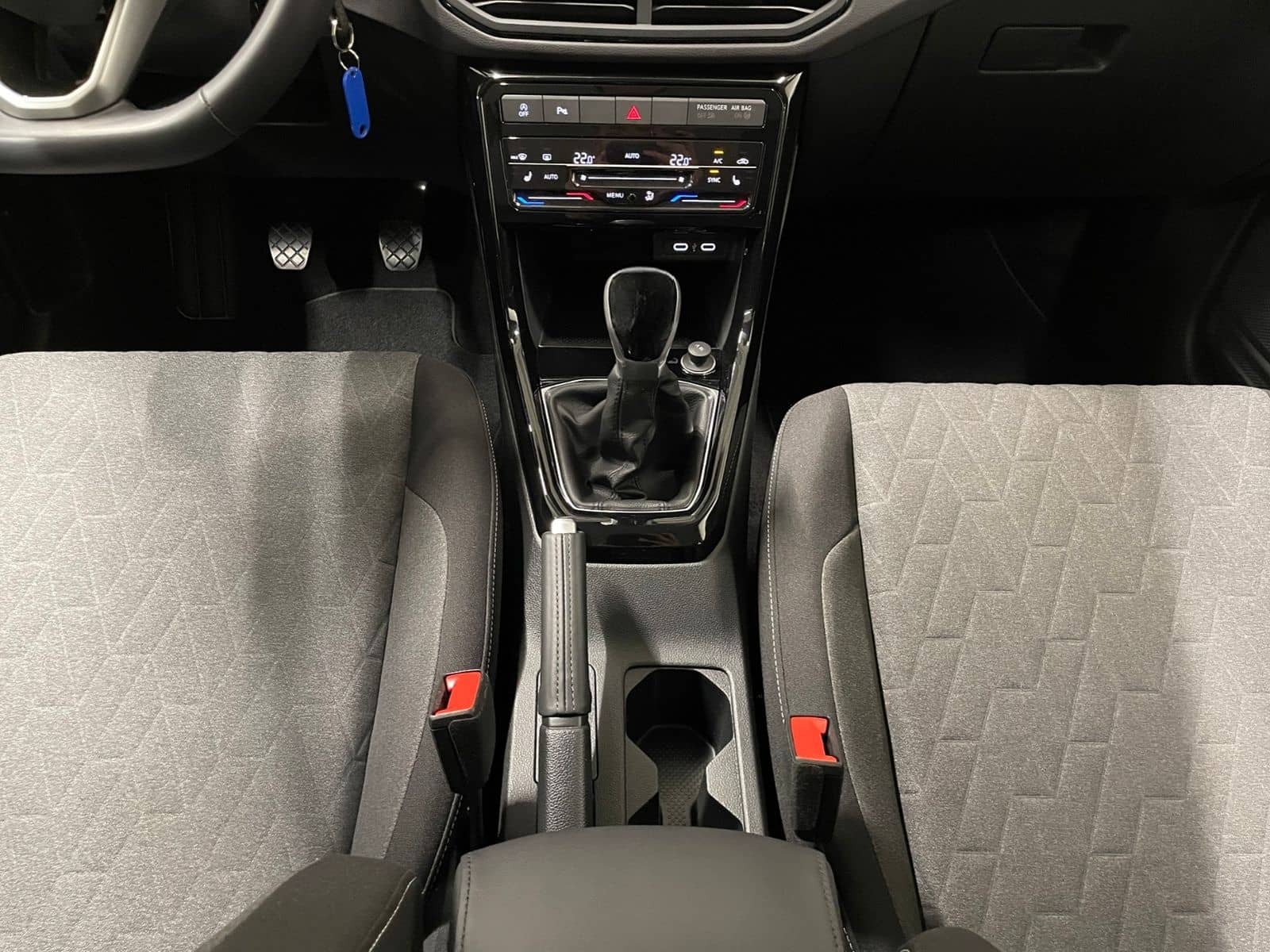 Volkswagen T-Cross Life 1.0 TSI ACC SHZ LED APP foto 20