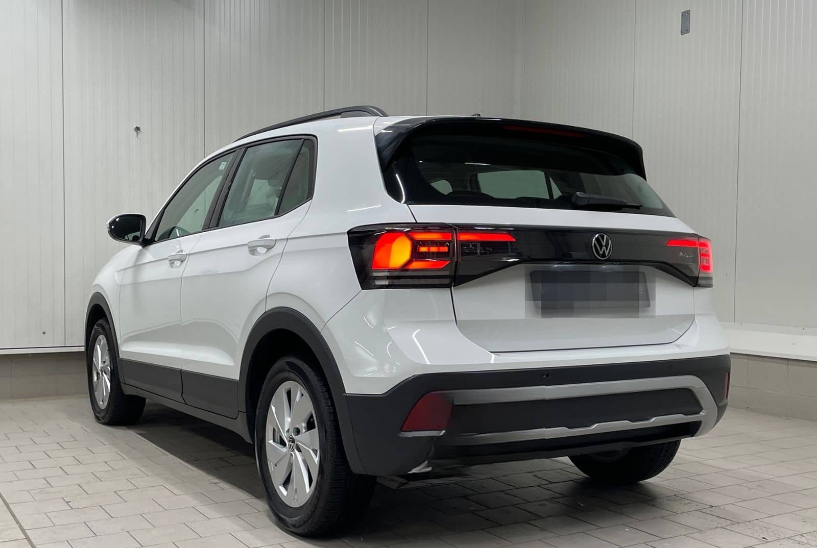 Volkswagen T-Cross Life 1.0 TSI ACC SHZ LED APP foto 4