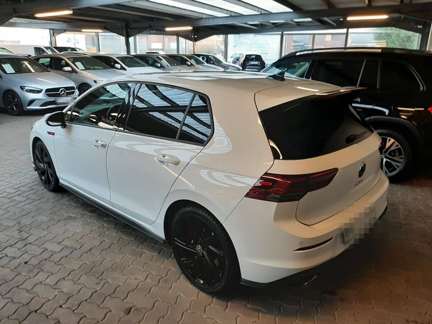 Volkswagen Golf VIII GTI Clubsport foto 3