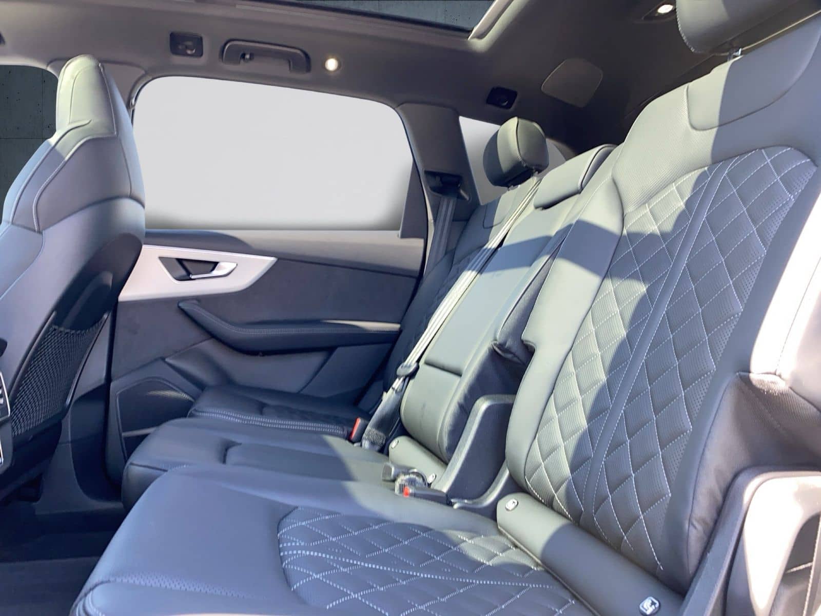 Audi Q7 SUV S line 50 TDI qu. tiptr. Laser HUD PANO 2 foto 12