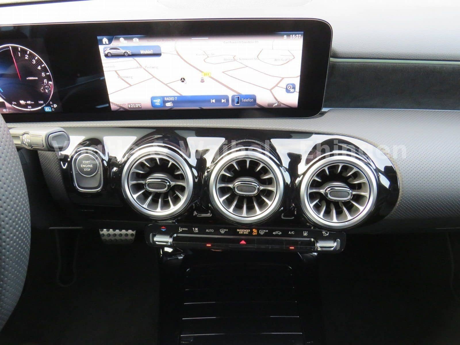 Mercedes-Benz A 250 e AMG Line Advanced Plus+MULTIB.+DISTR+AHK foto 18