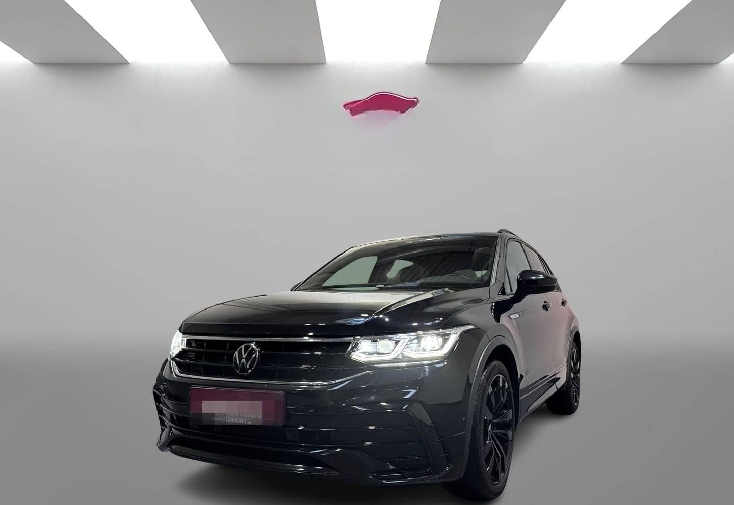 Volkswagen Tiguan 2.0 TDI 4M DSG R LINE BLACK PANO AHK 20Z  foto 1