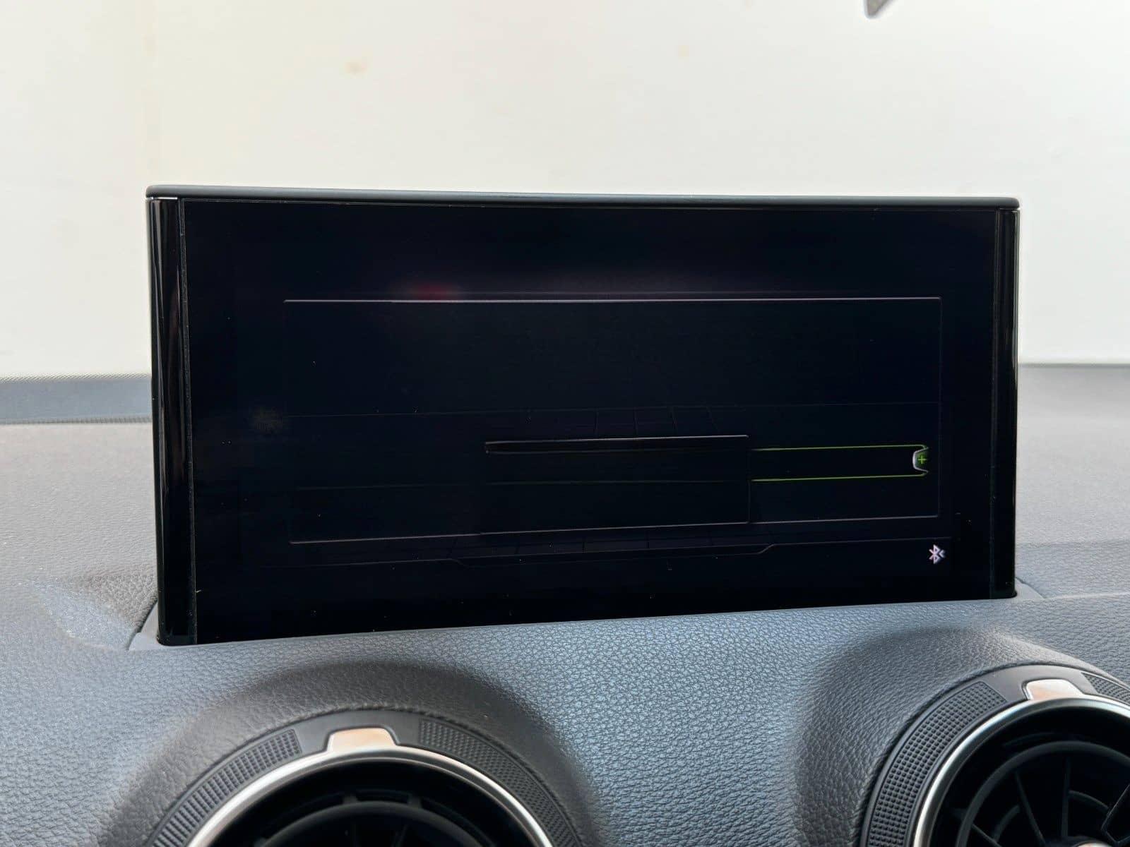 Audi Q2 35 TFSI 1.5/ACC/KAMERA/SHZ/PDC/NAVI/EHK/ALLW. foto 14