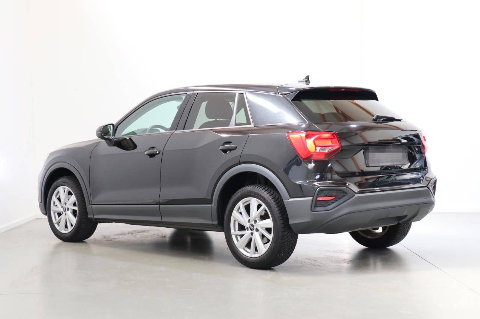 Audi Q2 35 TFSI 1.5/ACC/KAMERA/SHZ/PDC/NAVI/EHK/ALLW. foto 7