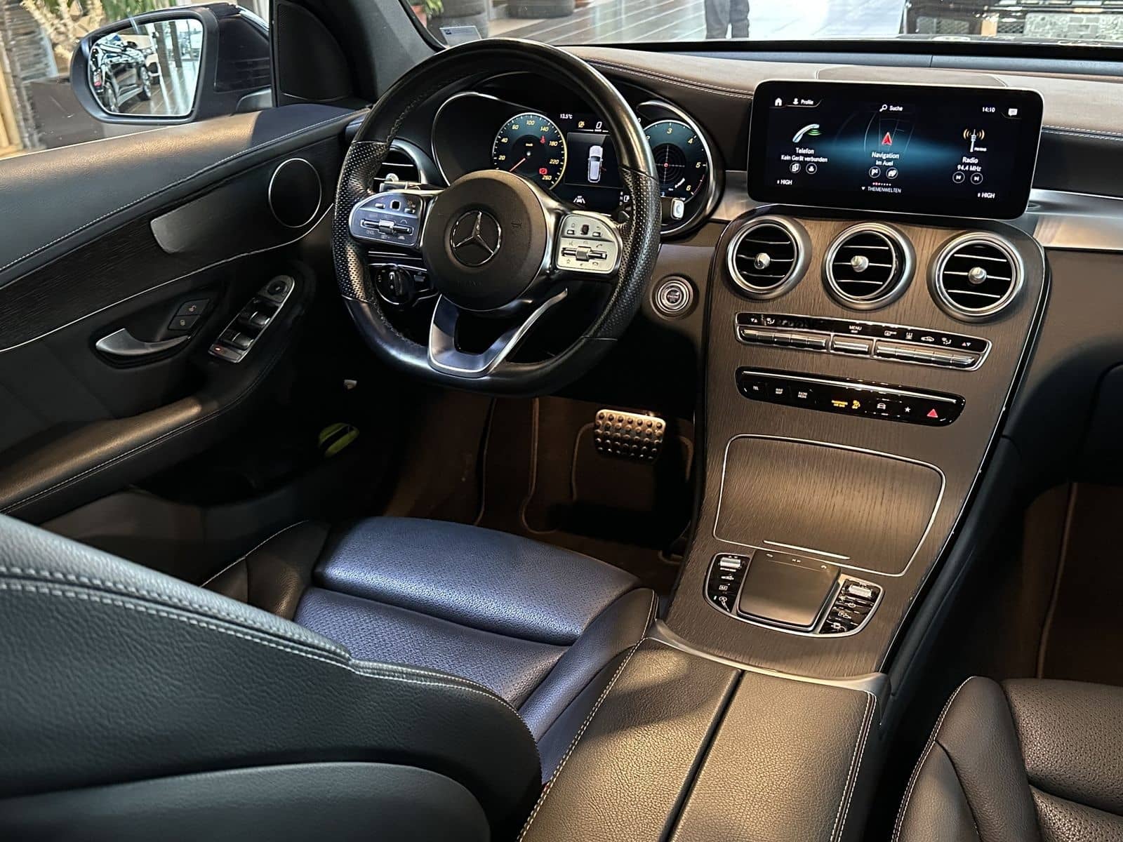 Mercedes-Benz GLC 400 d AMG-Line 4Matic Leder Navi Standheiz.  foto 11