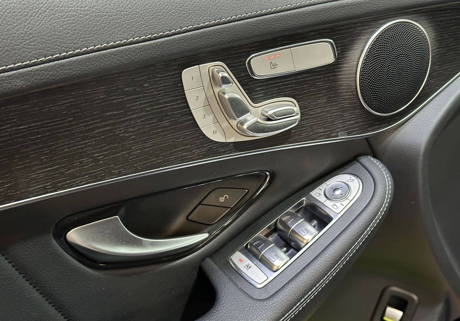 Mercedes-Benz GLC 400 d AMG-Line 4Matic Leder Navi Standheiz.  foto 9