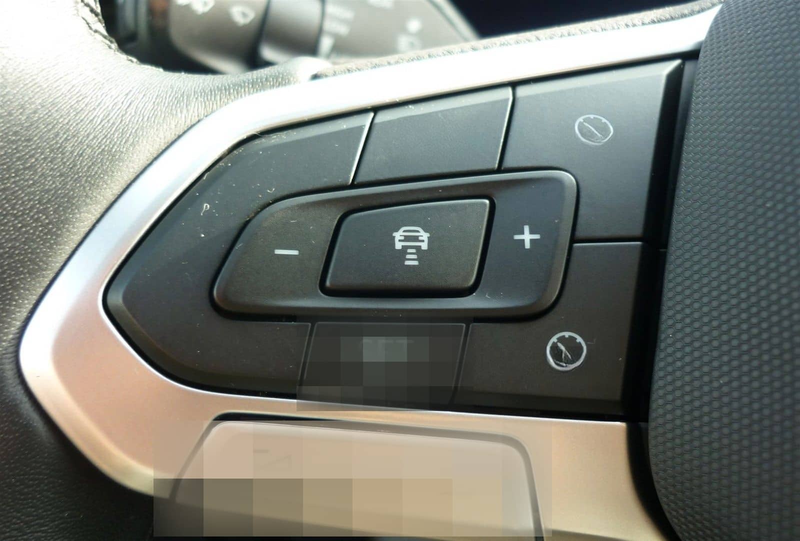 Volkswagen Tiguan 1.5 eTSI OPF DSG GOAL+AHK+Navi+Matrix+ACC foto 16