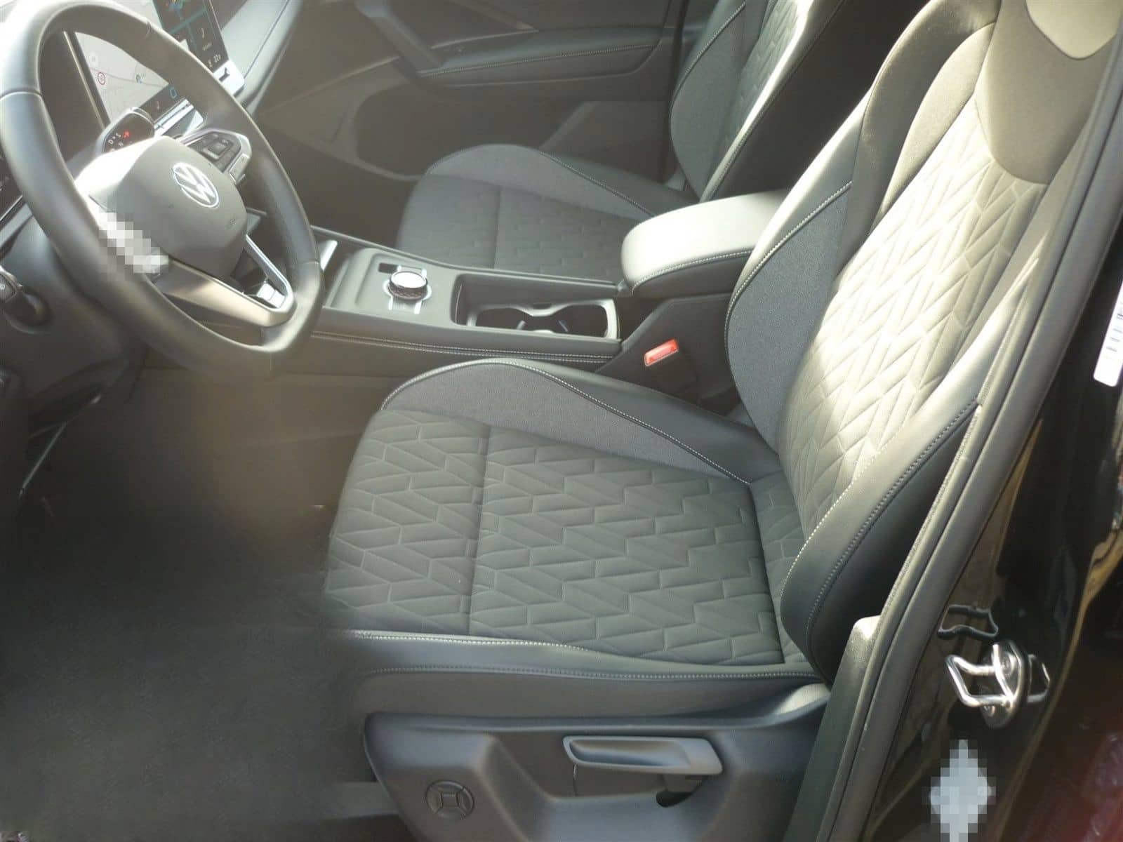 Volkswagen Tiguan 1.5 eTSI OPF DSG GOAL+AHK+Navi+Matrix+ACC foto 8