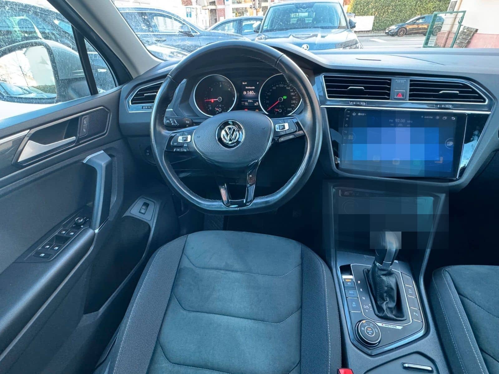 Volkswagen Tiguan Highline 2.0 TDI/1.Hand/Panorama/Kamera foto 10