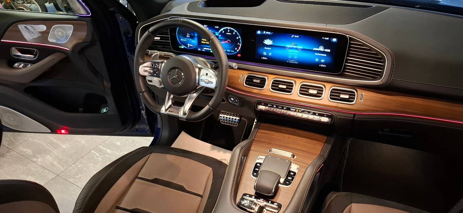 Mercedes-Benz GLE 63 AMG S*4Matic+Panor'TV*AHK*360°Kamer*Voll* foto 21