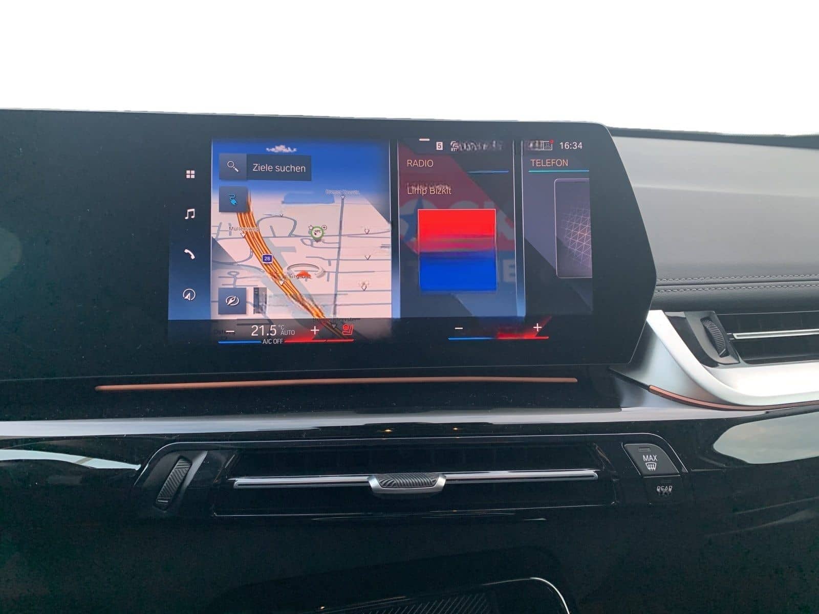 BMW iX1 xDrive30 xLine xLine | STANDHZ RFK HIFI LED foto 12