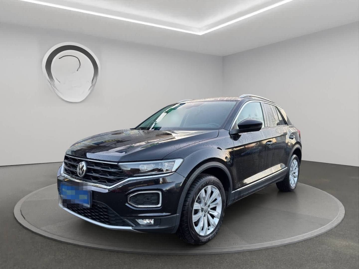 Volkswagen T-Roc 2,0 TDI DSG +Garantie+ACC+Navi+LED+ foto 1