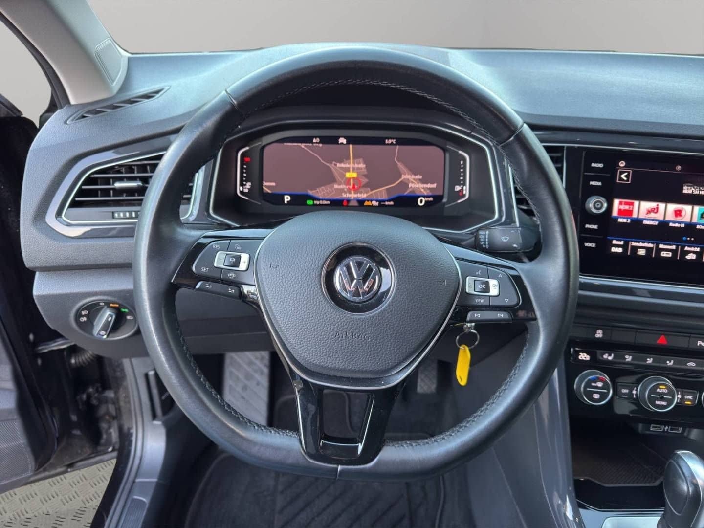 Volkswagen T-Roc 2,0 TDI DSG +Garantie+ACC+Navi+LED+ foto 10