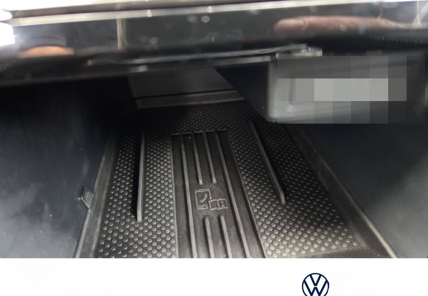 Volkswagen T-Cross 1.0 Life+SHZ+KLIMAAUT+LED+DAB+Navi+LEDER foto 14