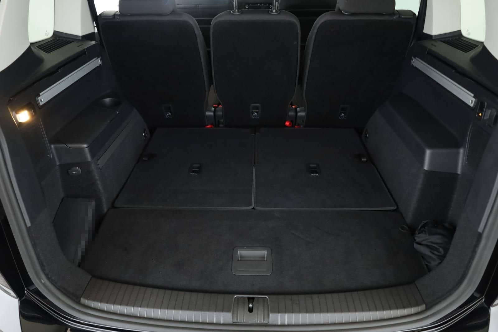 Volkswagen Touran 2.0 TDI DSG Highline R-Line 7 Pan Nav AHK foto 7