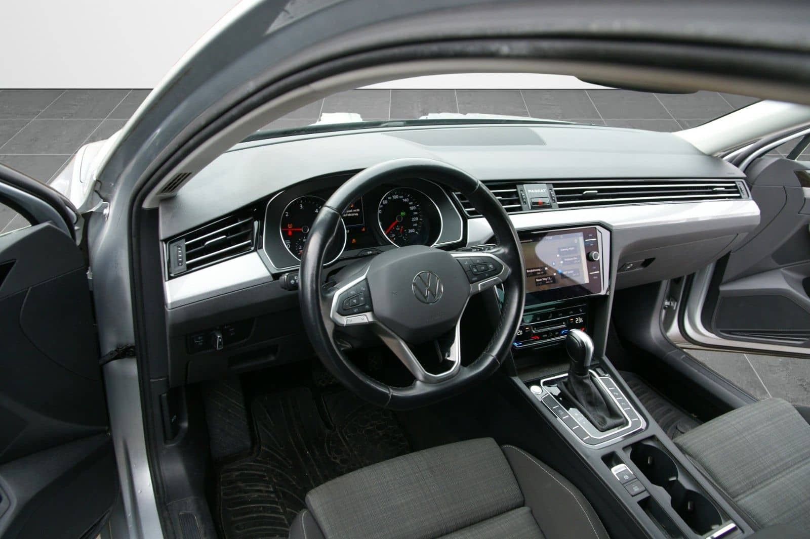 Volkswagen Passat Variant Business/Paket Premium/ACC/LED/17 foto 6