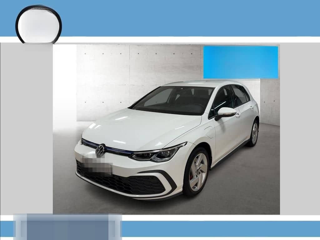 Volkswagen Golf 8 GTE 1.4 TSI DSG NAVI ACC SHZ PDC foto 1