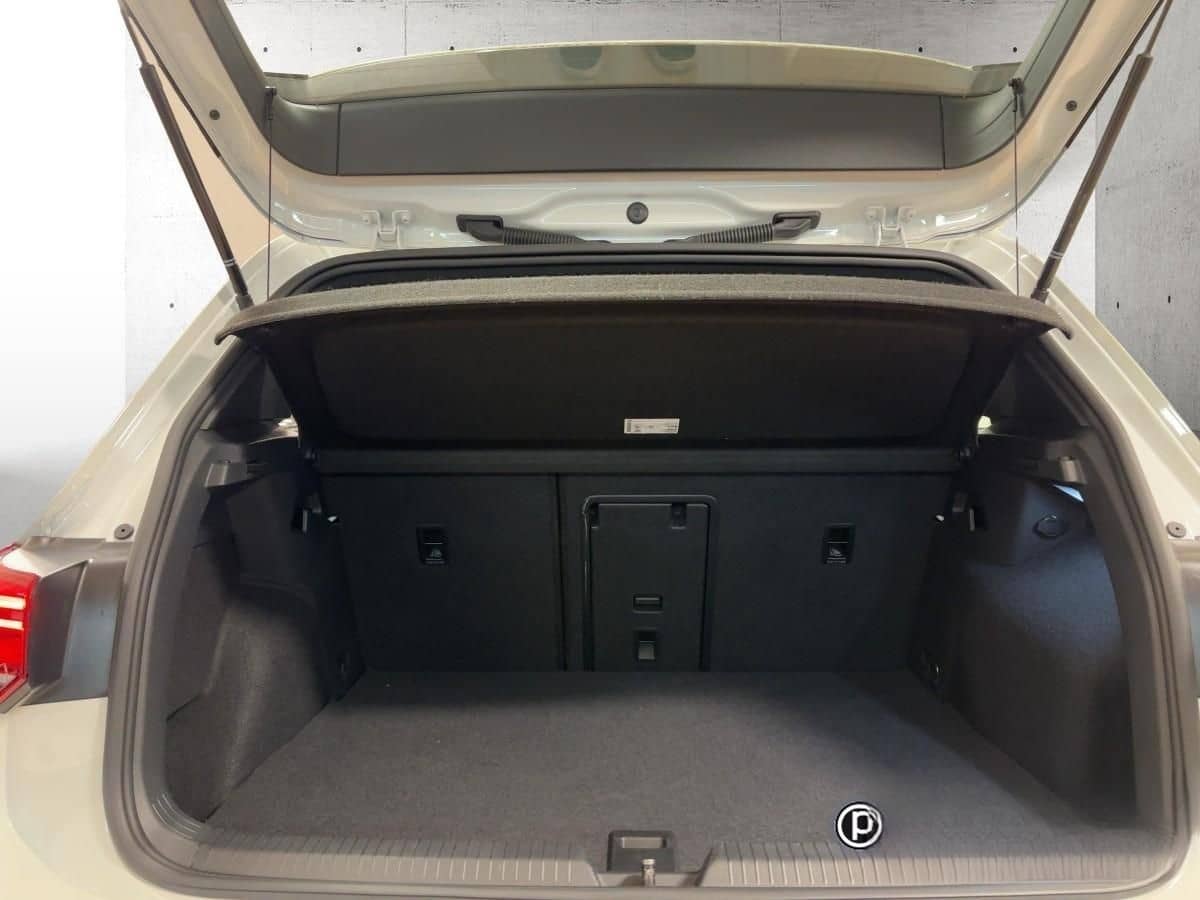 Volkswagen Golf 8 GTE 1.4 TSI DSG NAVI ACC SHZ PDC foto 17