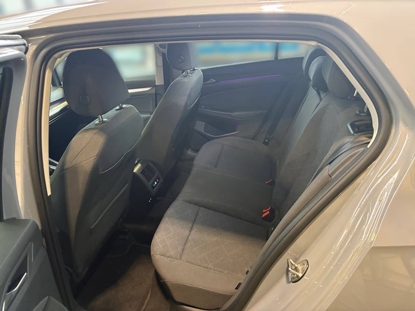 Volkswagen Golf VIII 1.5 TSI LIFE +LED +VIRTUAL +NAVI +SHZ foto 14