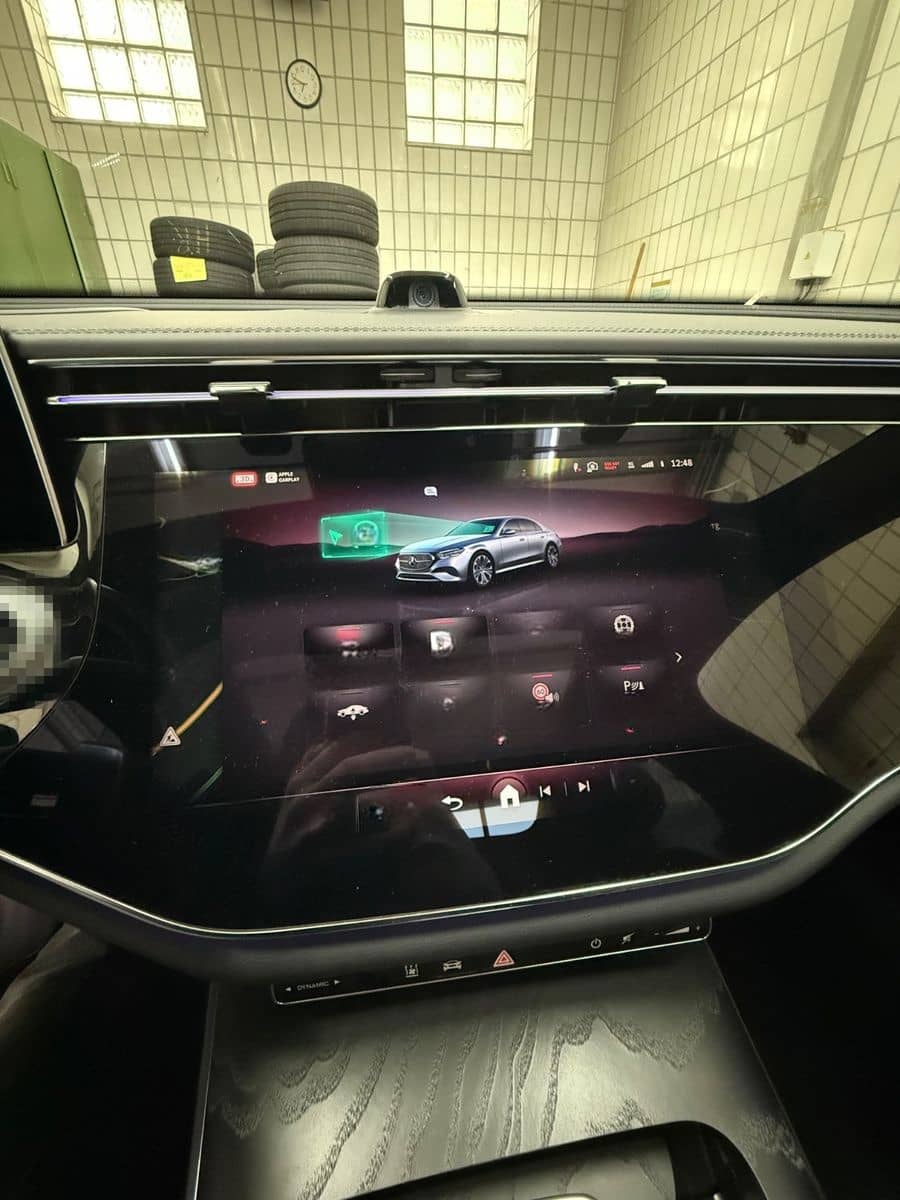 Mercedes-Benz E 220d  AMG Line Premium Plus BLP: 110.000€ foto 12