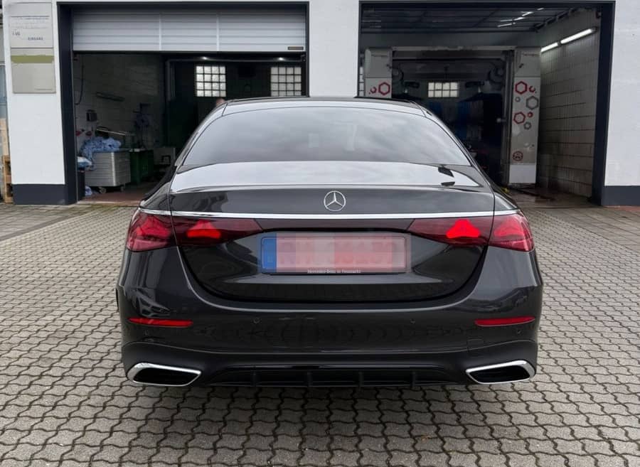 Mercedes-Benz E 220d  AMG Line Premium Plus BLP: 110.000€ foto 3