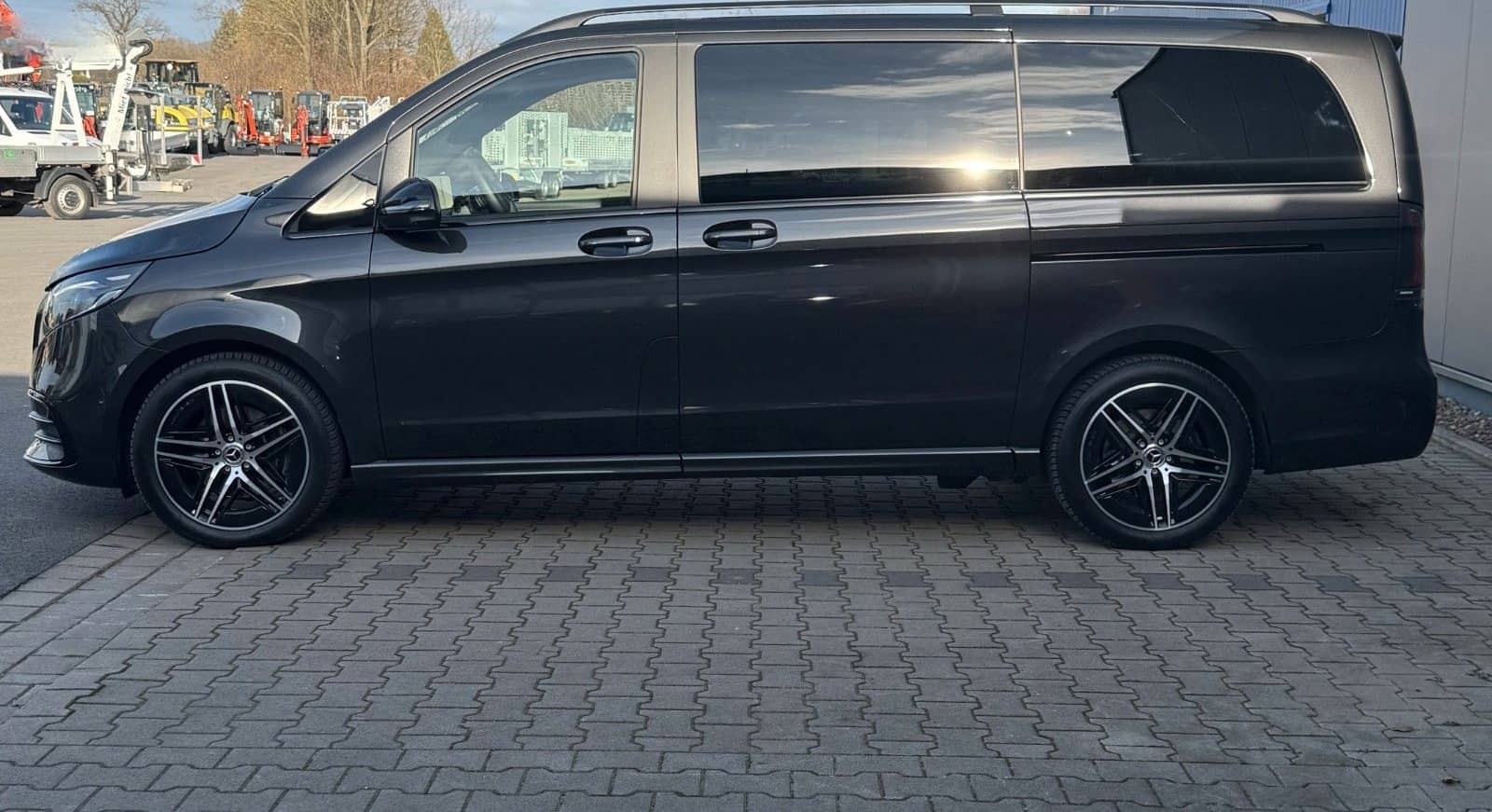 Mercedes-Benz V 300 d 4MATIC AVANTGARDE lang foto 10