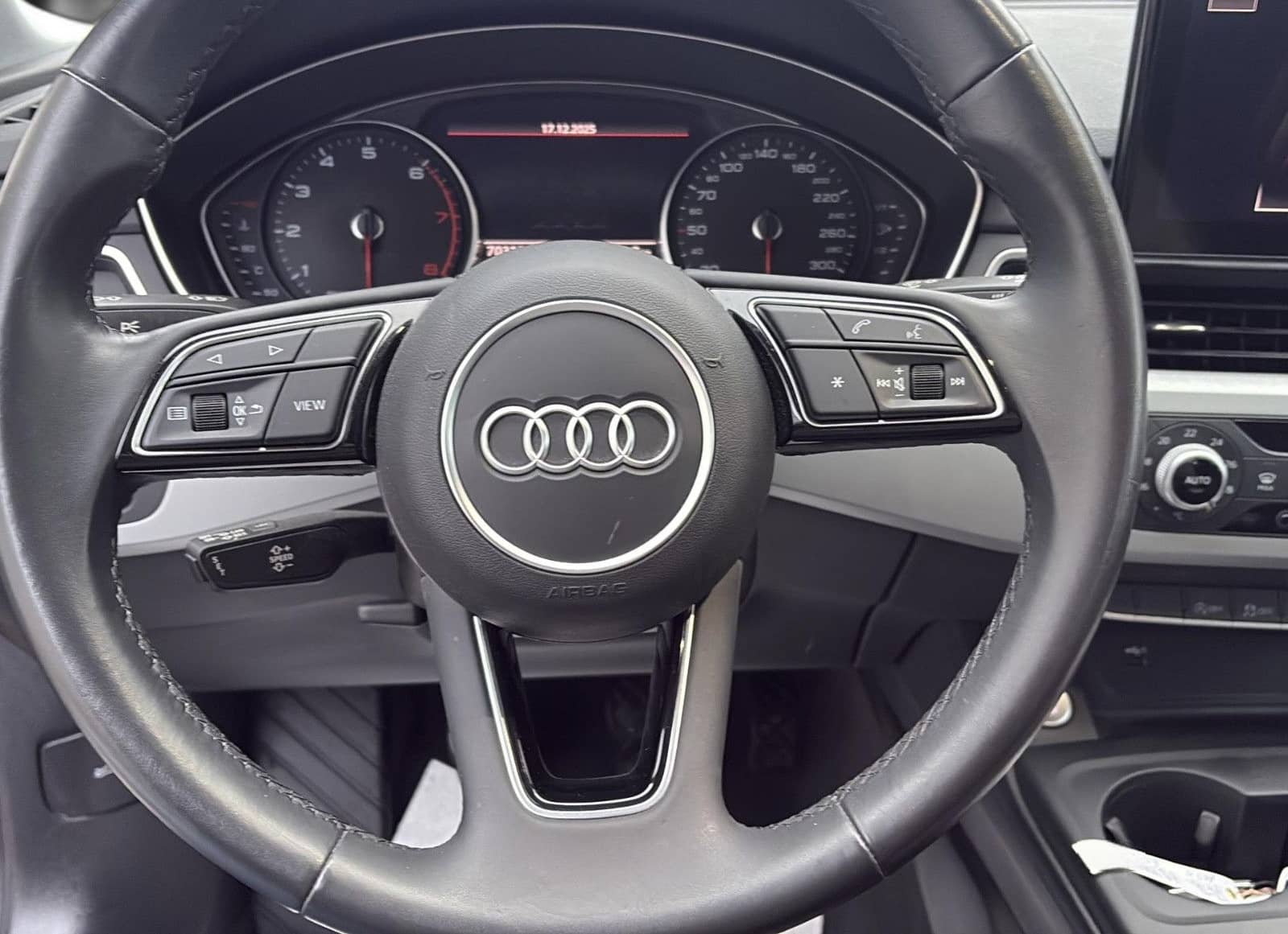 Audi A4 35 TFSI STHZG*LED*Navi*Park*Tempo*SH*1Hand foto 10