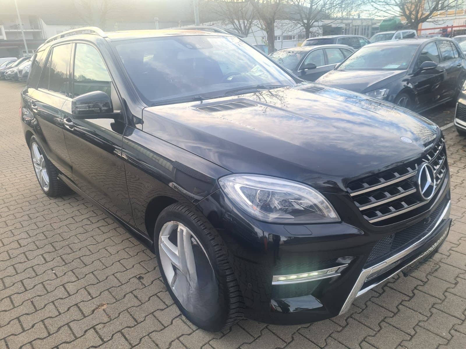 Mercedes-Benz ML 350  BlueTec AMG LINE foto 10