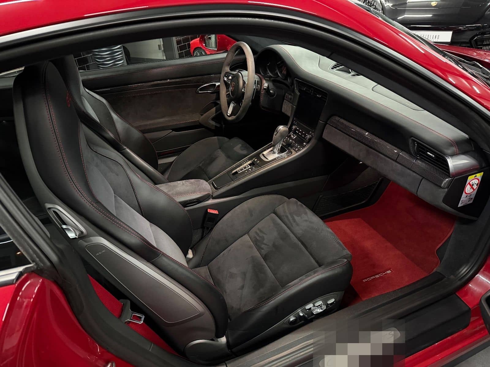 Porsche 911 Carrera 4 GTS APPROVED 10-2026 foto 15