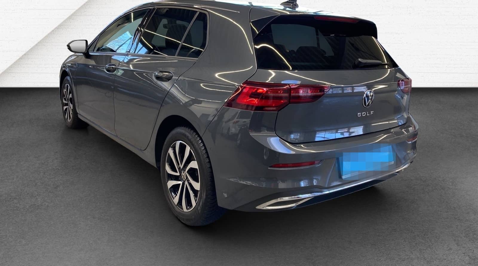 Volkswagen Golf 8 1.5 TSI Active IQ-Light Standh.Navi foto 11