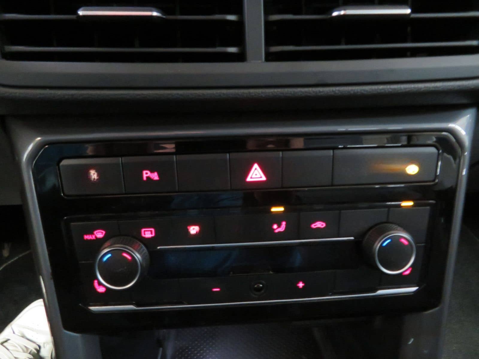 Volkswagen T-Cross Style 1,5 TSI DSG*LED*ACC*NAVI*PDC*SHZ* foto 15