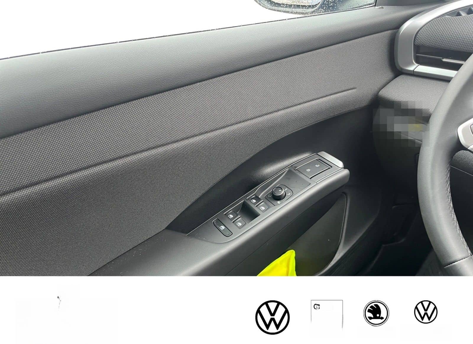 Volkswagen T-Roc 1.5eTSI DSG Life LED+ foto 12