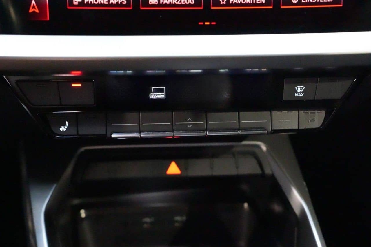 Audi A3 30 TFSI S-Tronic LIMOUSINE NAVI LED AHK ACC foto 19