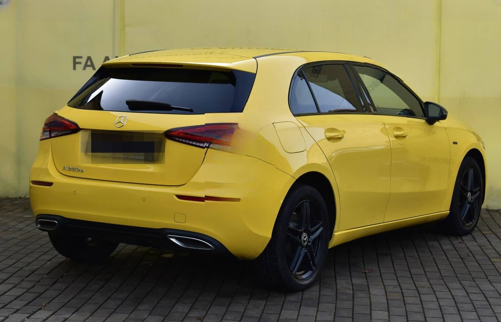 Mercedes-Benz A 250 E/NAVI/SHZ/LED/PDC/LEDER/ foto 4