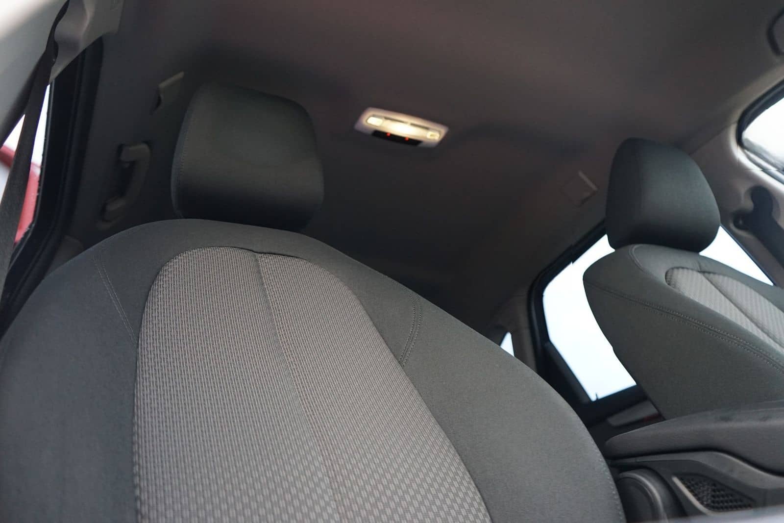 BMW 218d Advantage LED Navi PDC AHK foto 10