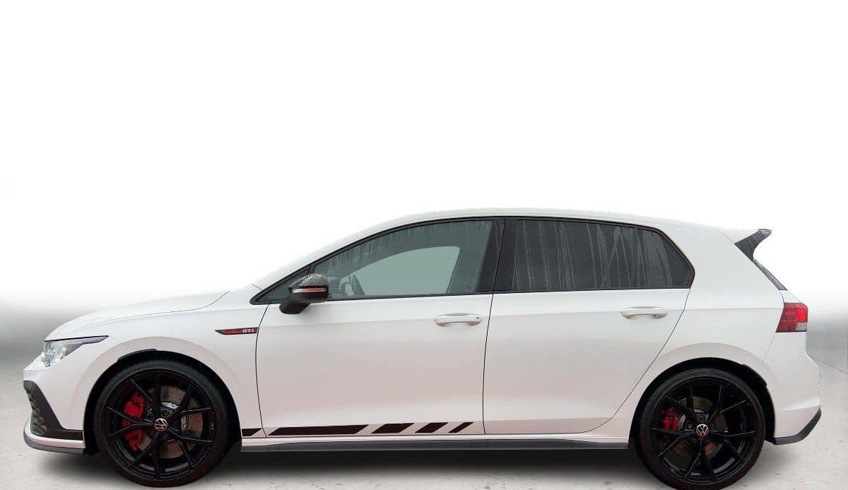 Volkswagen Golf VIII GTI CLUBSPORT 2.0 TSI DSG BLACK+APP+SH foto 3