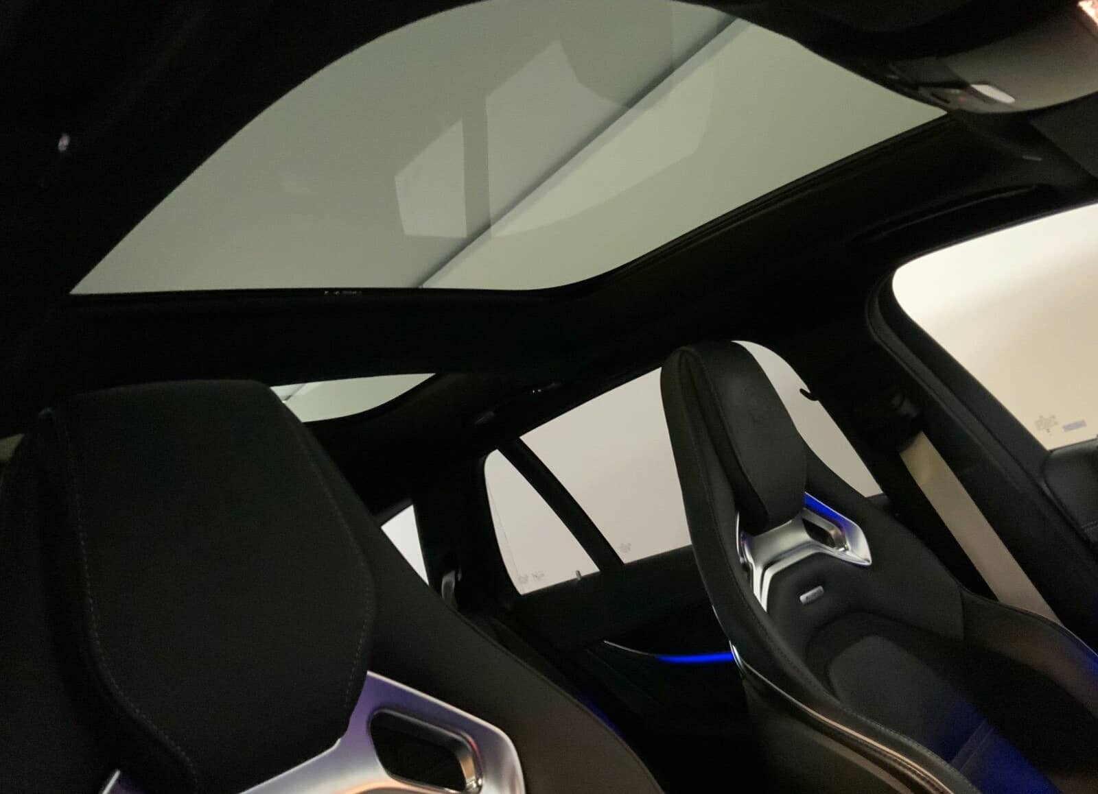 Mercedes-Benz E 63 S AMG 4M T PerfSitz Burm AHK Pano HUD DISTR foto 19