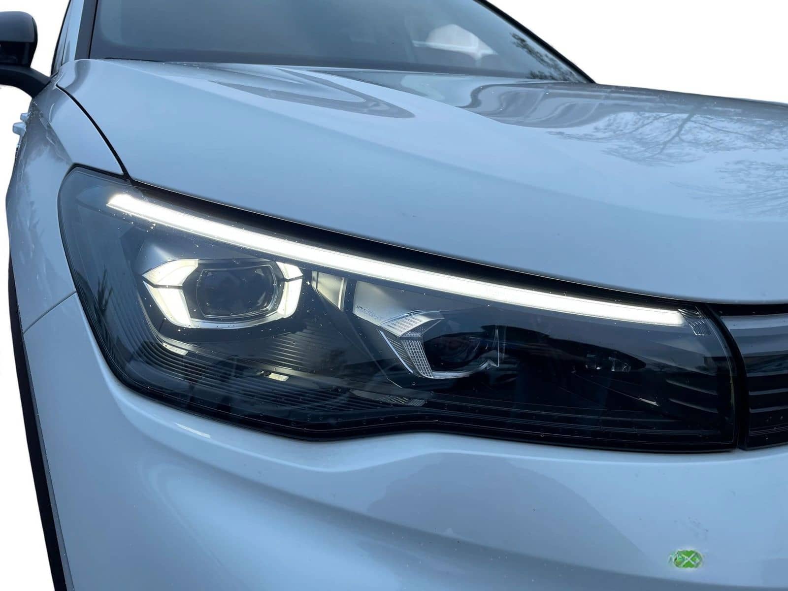 Volkswagen Tiguan 2.0 TDI R-Line DSG/LED/Area View/Sitz.-Le foto 15