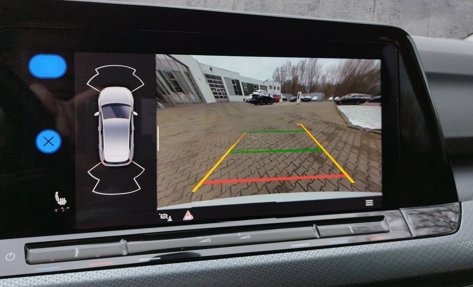 Volkswagen Golf VIII Active 1.5TSI 5JG/AHK/NAV/LED+/RFK foto 17