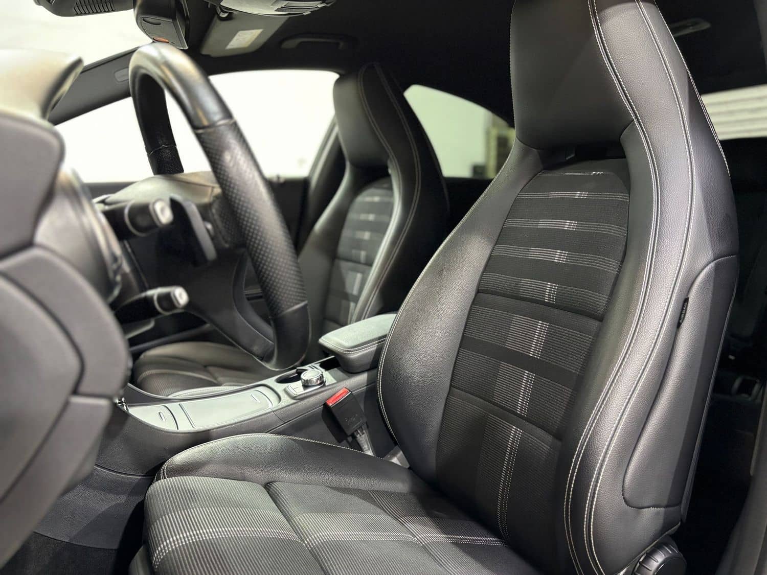 Mercedes-Benz CLA 180 Urban Night Sport#LED#Kamera#Navi foto 7