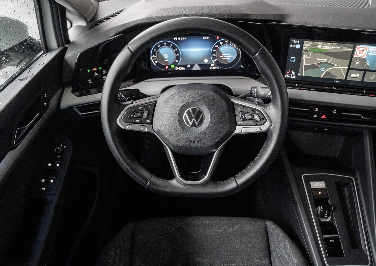 Volkswagen Golf VIII 1.0 eTSI Life DSG NaviPro Navi foto 11