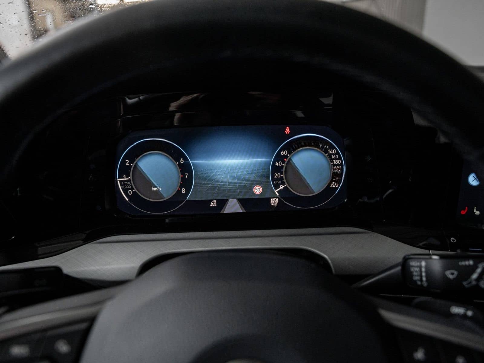 Volkswagen Golf VIII 1.0 eTSI Life DSG NaviPro Navi foto 21