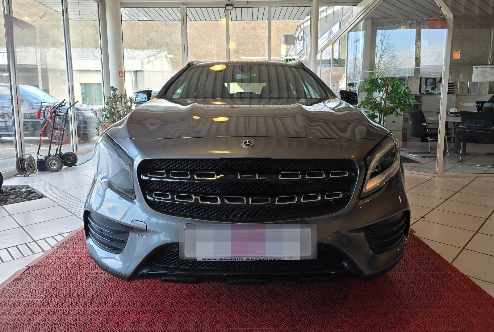 Mercedes-Benz GLA 180 Sport Peak Edition+AMG LINE+NAVI+KAMERA+ foto 2