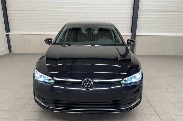 Volkswagen Golf VIII Lim. 1.5TSI Style KAMERA+APP+ACC+LANE+ foto 2